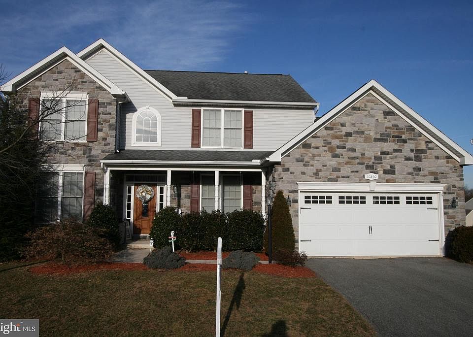 1st image of 10210 Saddlebrooke Ln