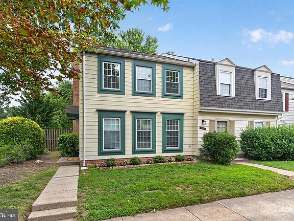 2nd image of 6521 Yadkin Ct