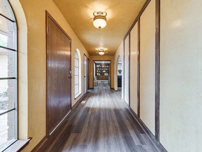 3121 Kent Dr — Photo 5