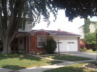 11645 Amel Dr, Warren, MI 48093