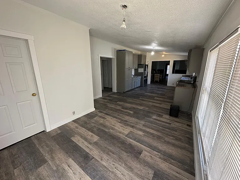 643 Northwood Cir — Photo 3