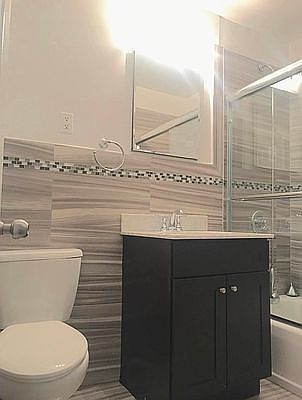 4th image of 27-09 Astoria Blvd #1B