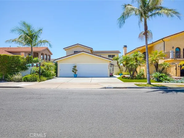16781 Edgewater Ln, Huntington Beach, CA 92649