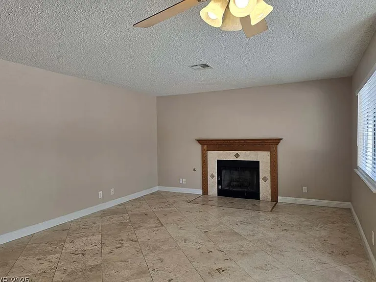 272 Cordero Dr — Photo 7