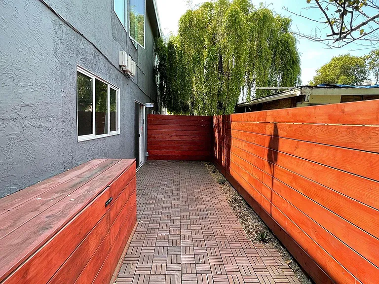 422 Taylor Ave #A — Photo 13
