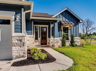 1115 E 7th St, Georgetown, TX 78626