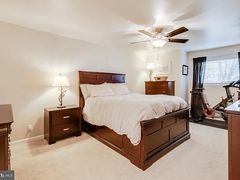 5818 Inman Park Cir #100 — Photo 29