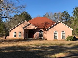 3071 Fernwood Rd, McComb, MS 39648