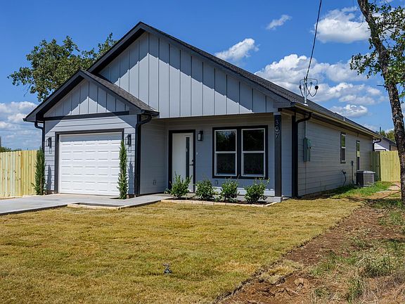 3rd image of 309 Cedarhill