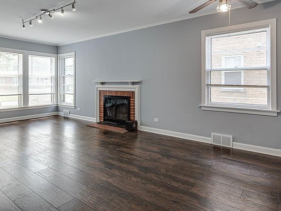 4th image of 7418 W Clarence Ave