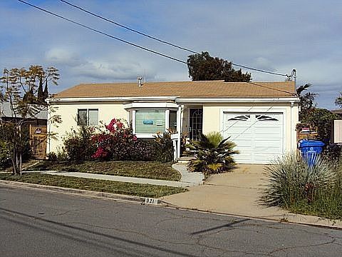 1st image of 921 Hanover St