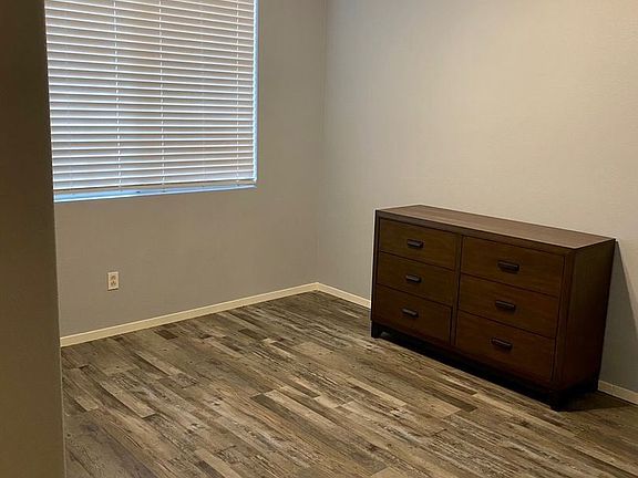 5th image of 9901 Trailwood Dr APT 1015