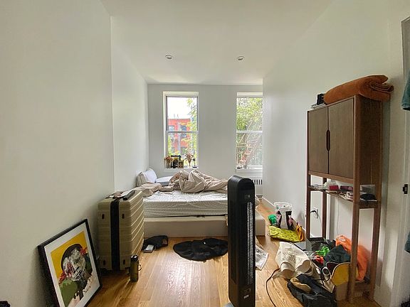 4th image of 197 Stockholm St #2A