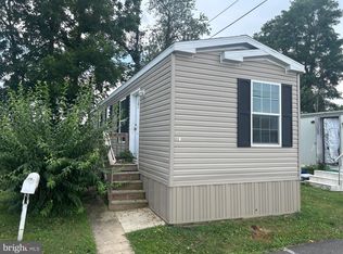 134 Lincoln Hwy Trailer 11, Fairless Hills, PA 19030