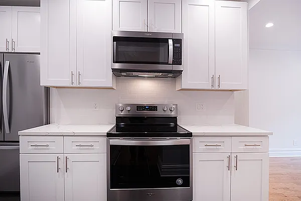 Rented by Rita S Citrin, LREB | media 32