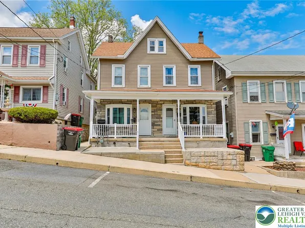 230 Carbon St, Lehighton, PA 18235