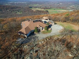 295 Woodmont Rd, Hopewell Junction, NY 12533