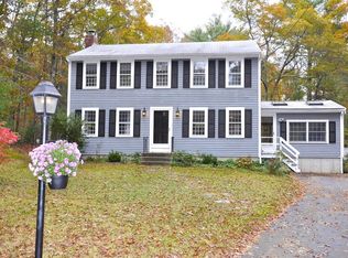 569 Summer St, Duxbury, MA 02332
