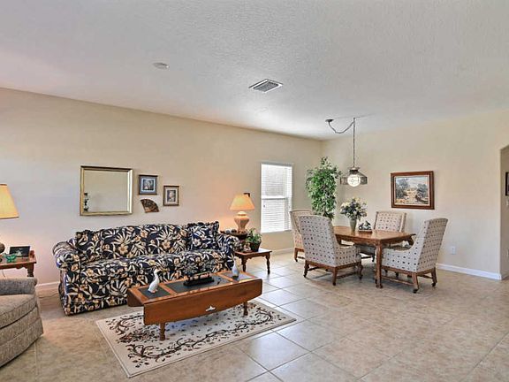3rd image of 8154 Westfield Cir