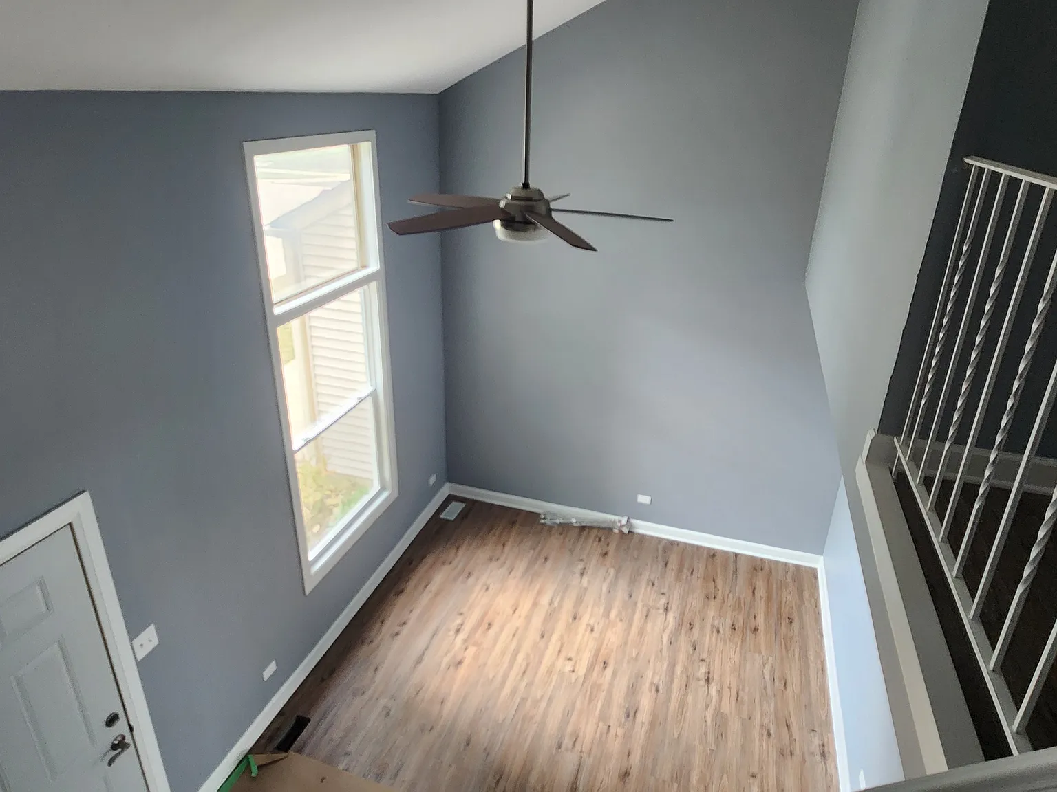 3 bed, 1040 sqft, $2,395 — Photo 3