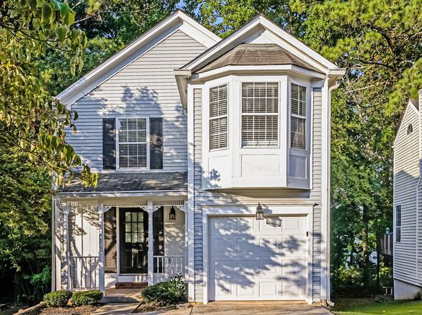 871 Hampton Hill Ct