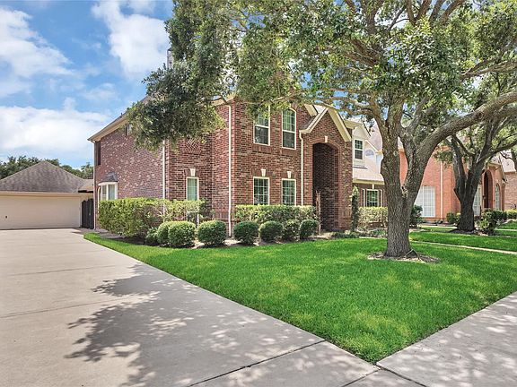 2nd image of 23311 Garden Chase Dr