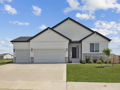 109 Creekside Dr SW, Bondurant, IA, 50035