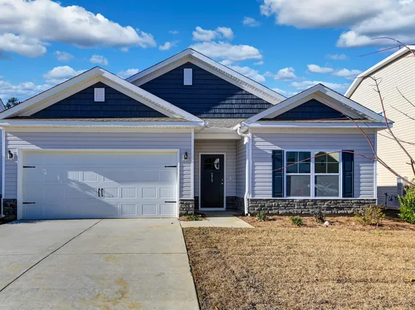 122 Middlesex Ct, Lugoff, SC 29078