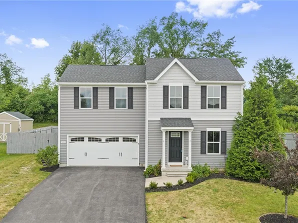 8661 Cobalt Dr, Cicero, NY 13039