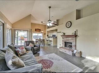 11707 Meadowchase Dr, Houston, TX 77065