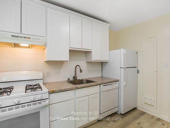3rd image of 515 Shrader St #1