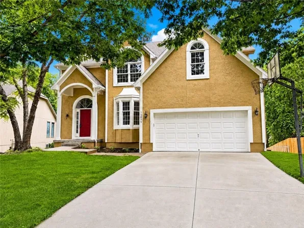 12959 S Hagan St, Olathe, KS 66062