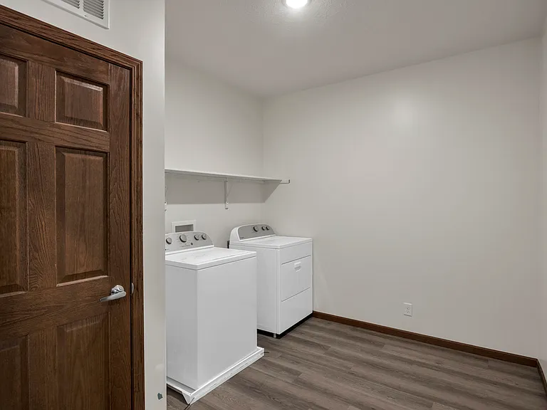 Wilderness Hills South Apartments — Photo 108