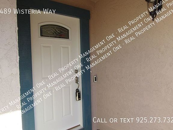 4th image of 5489 Wisteria Way