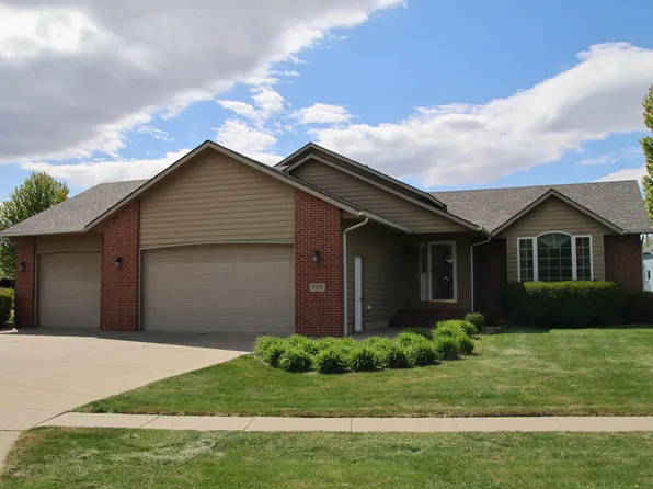 809 S Outlook Dr, Sioux Falls, SD 57106