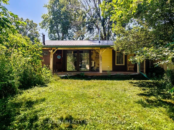 10569 Maplewood Dr, Wainfleet, ON L3K 5V4