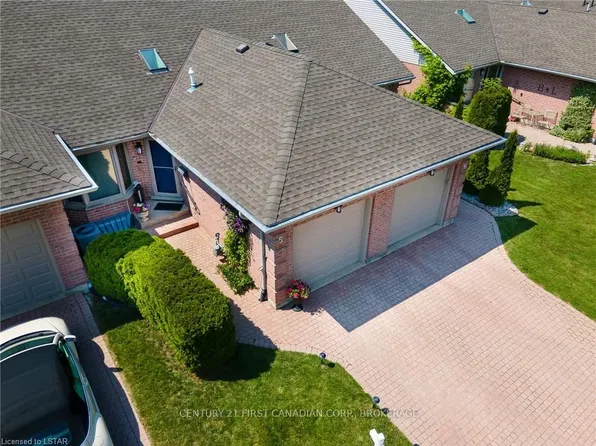 90 Ontario St S #5, Lambton Shores, ON N0M 1T0