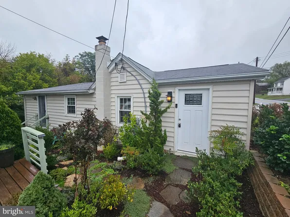 5919 Bartonsville Rd, Frederick, MD 21704