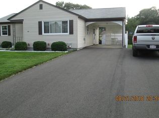 94 Dixie Ter, Chicopee, MA 01020