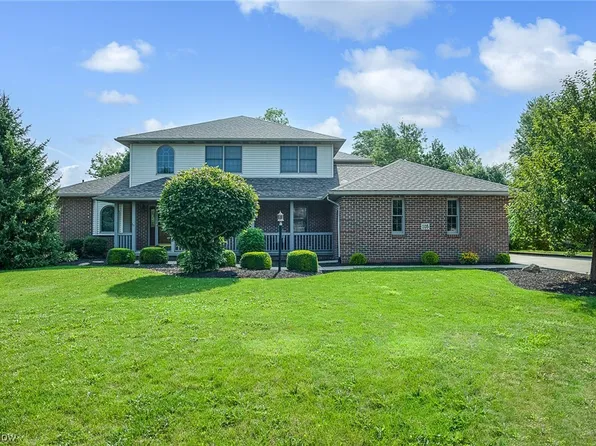 105 Samantha Dr, Shelby, OH 44875