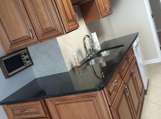 5287 Applecreek Rd, Dayton, OH 45429