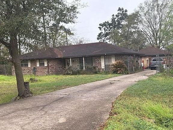 2nd image of 20711 Marilyn Ln