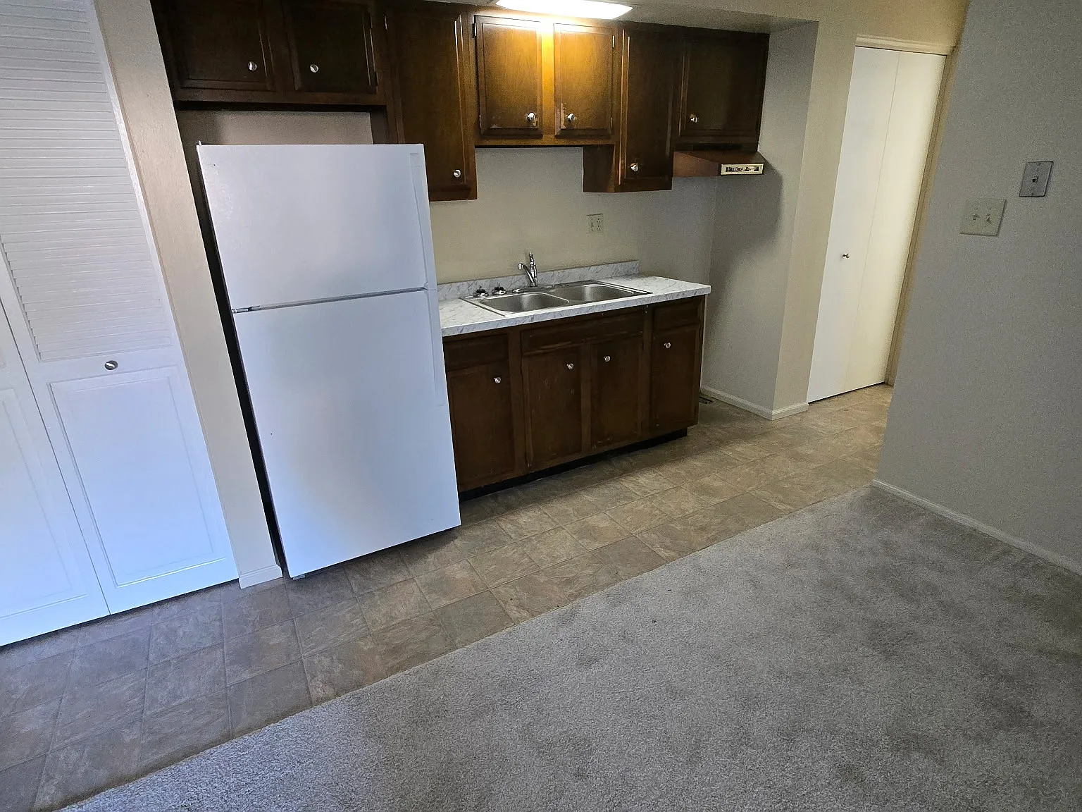 1 bed, 700 sqft, $950 — Photo 2