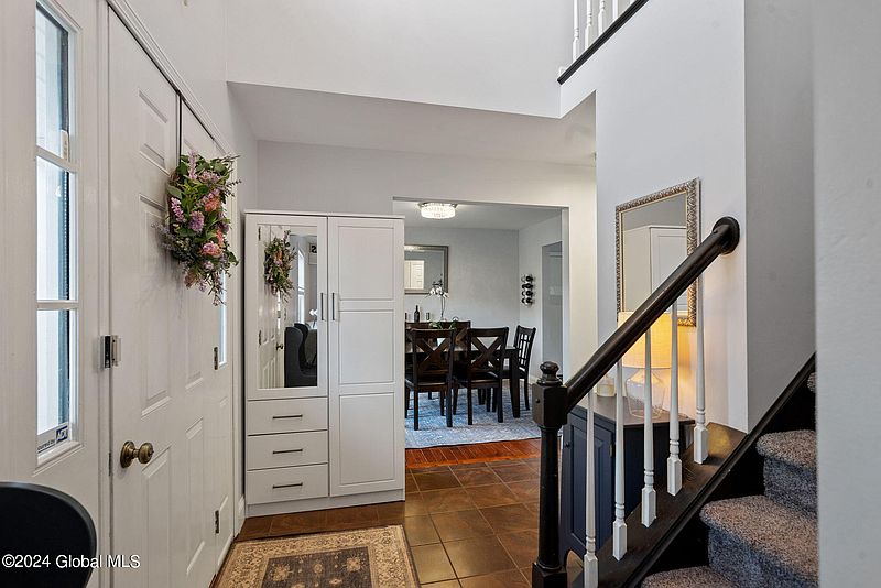 5th image of 26 Fairmount Drive