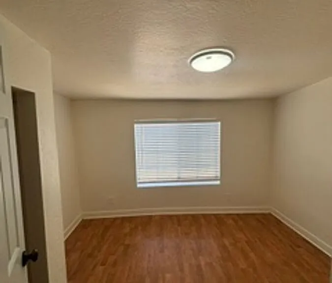 502 E Cody Dr — Photo 24