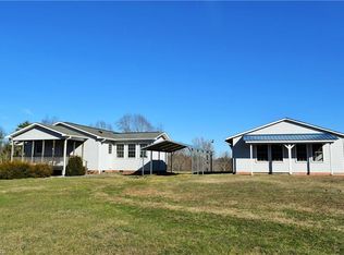 8210 Nautical Point Dr, Belews Creek, NC 27009