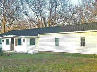 703 Denoya Rd, Ponca City, OK 74604