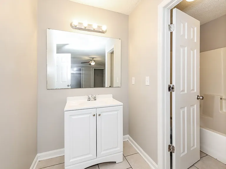 9956 Somerset Grove Ln — Photo 14
