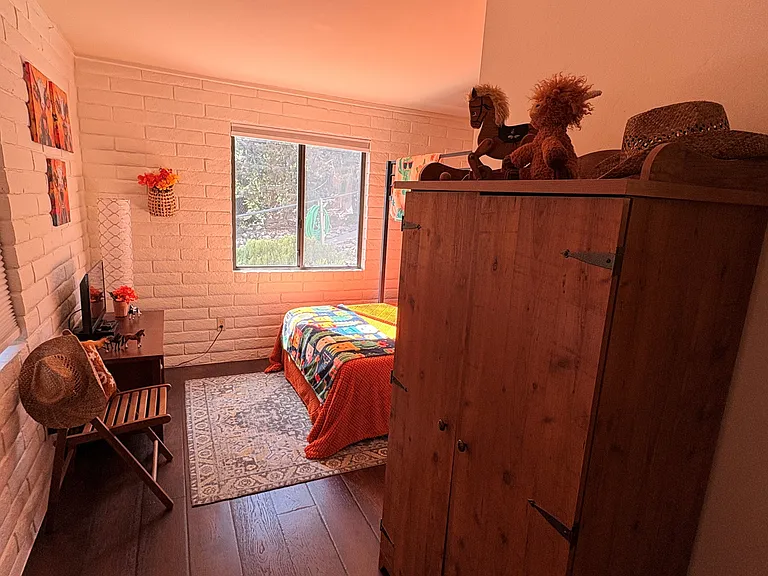 499 Karen Dr — Photo 15