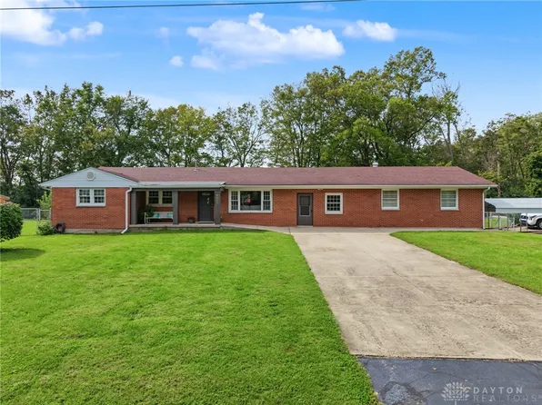 6663 Gerry St, Middletown, OH 45042